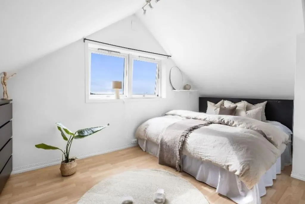 Cozy Detached Home Bergen Holiday home